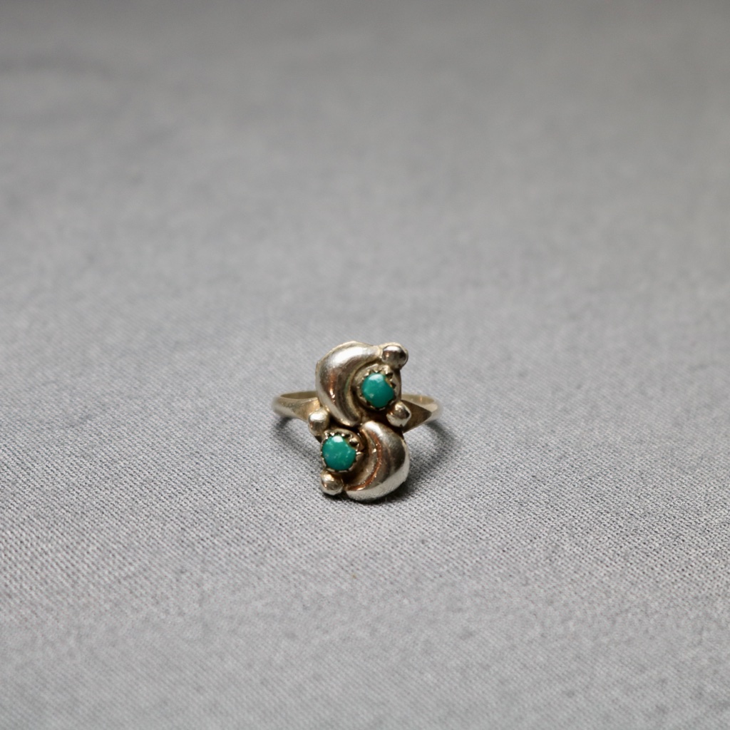 Vintage Native American Navajo Turquoise Ring